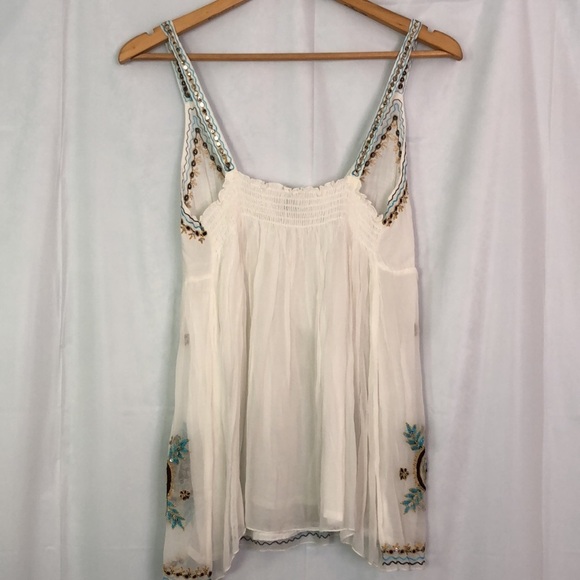 MARQUE A LA MODE  Bohemian Embroidered Floral Shoulder Strap Top Size M - Picture 6 of 11